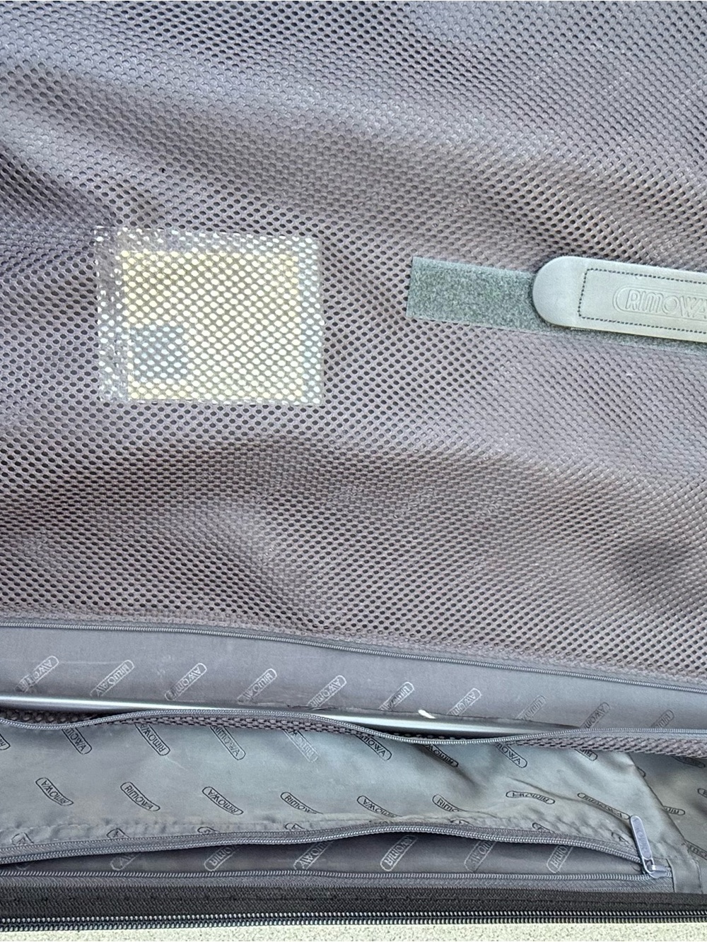 RIMOWA Black Ribbed Hard-Shell Carry-On - Picture 14 of 16